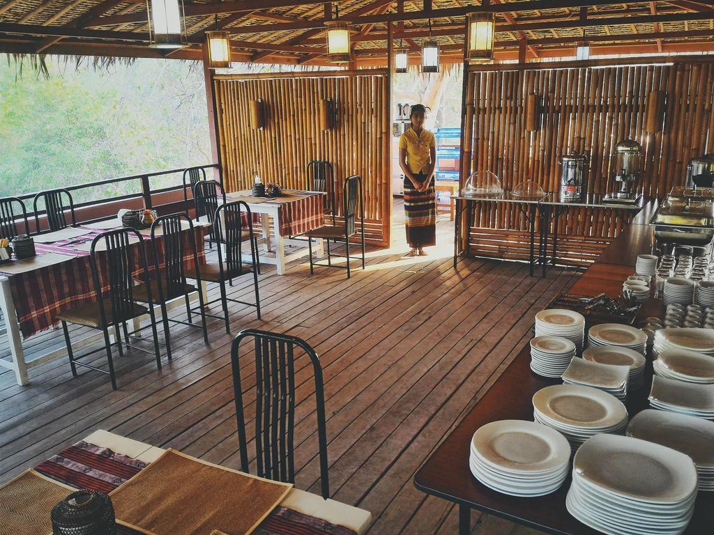 Six Stars Guest House Nyaung-U Eksteriør billede