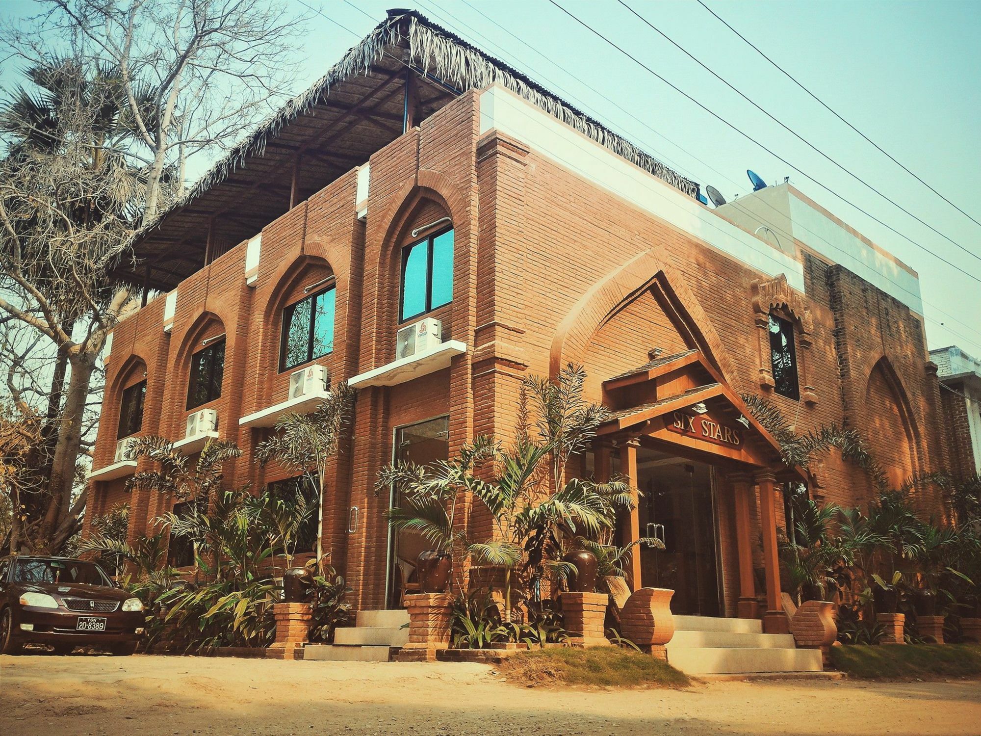 Six Stars Guest House Nyaung-U Eksteriør billede