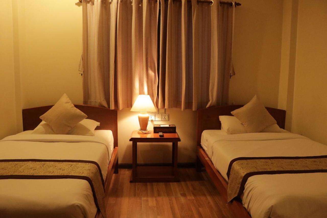 Six Stars Guest House Nyaung-U Eksteriør billede